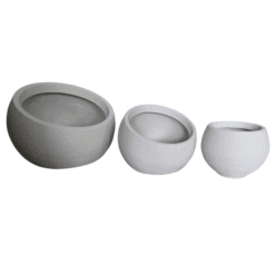 סט של 3 גביעים בגדלים שונים עם שפה שונה-צבע לבן