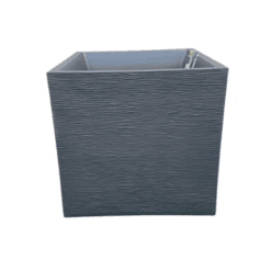 אדנית מרובעת בגימור פסים בצבע שחור