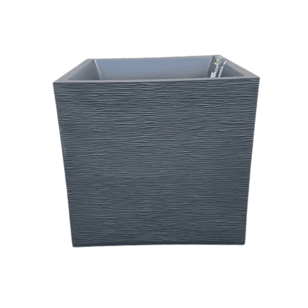 אדנית מרובעת בגימור פסים בצבע שחור